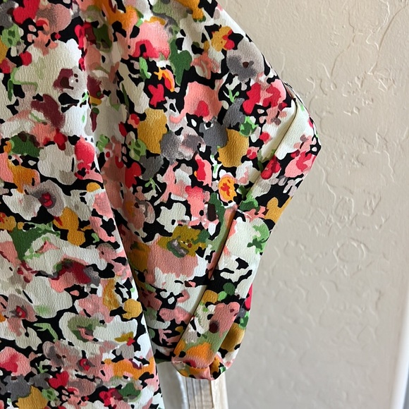 Floral Peplum Bobeau Blouse - Picture 3 of 6